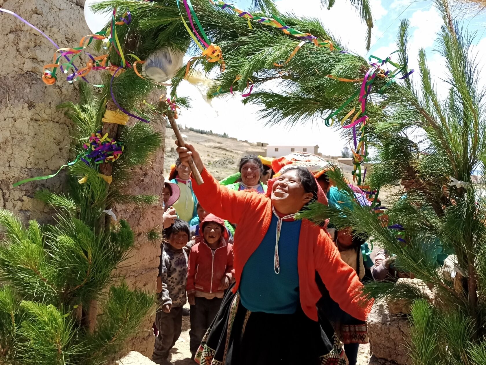 Inauguration of Munay T ikariy textile center in Huarqui community2